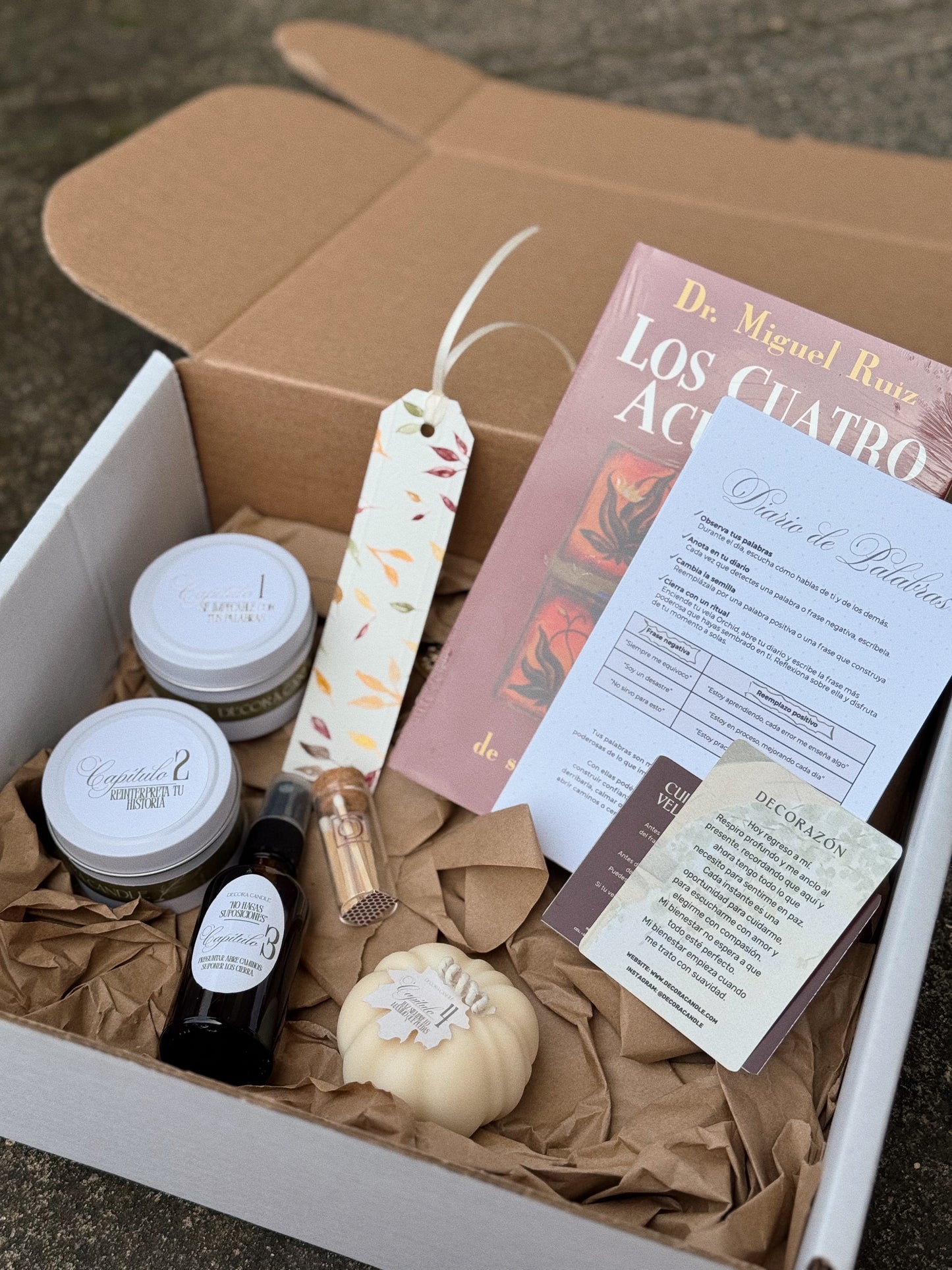 Kit Book Club – “Los Cuatro Acuerdos” | Edición Capítulos de Otoño