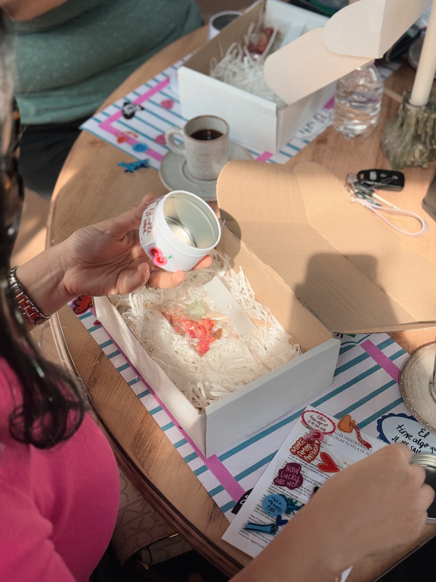 Taller aromática y creativo edición San Valentín “El arte de Amar" en colaboración con la ilustradora Andrea Guerrero