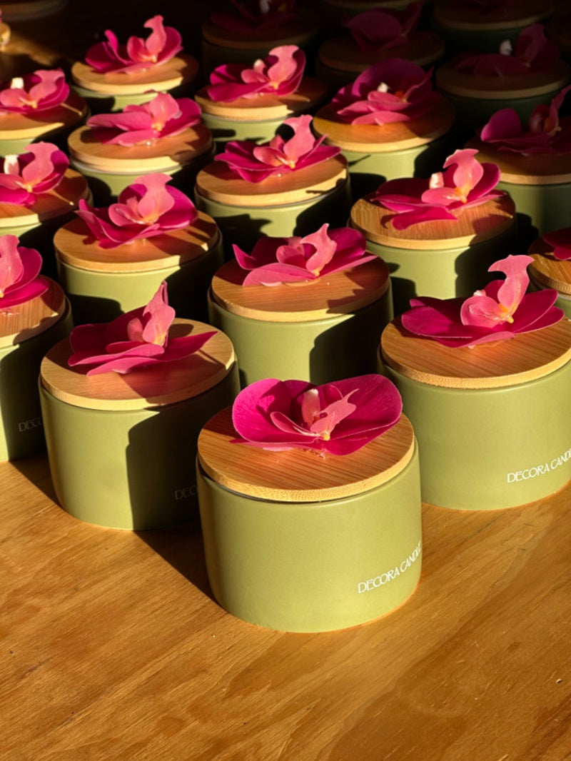 Blooming Candle - Edición Coleccionable - Frasco de edición limitada Ceramic Sage Green