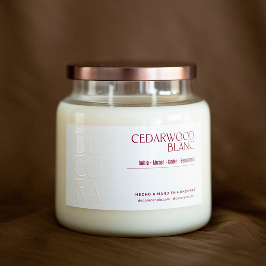 Cedarwood Blanc - Apothecary Candle