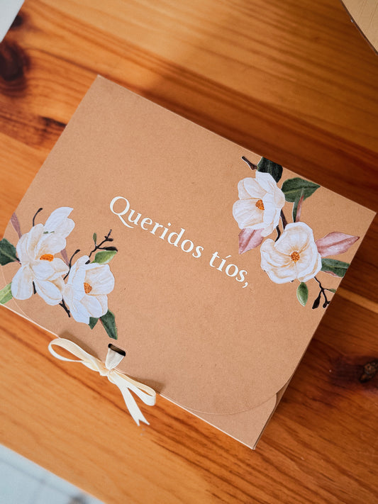 Caja de regalo para pedir padrinos de bautizo – Personalizada y cristiana