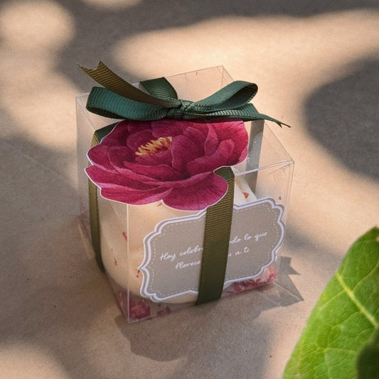 Blooming Rose Candle - Flores para celebrar el amor de mamá - Vela aromática de Rosa