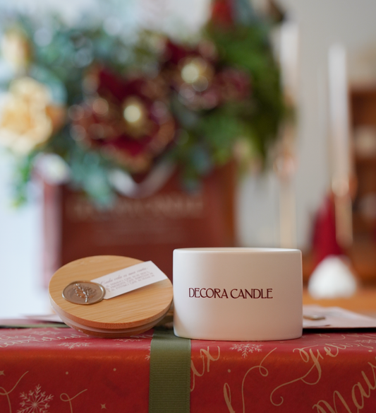 Vela de Cerámica Decorativa | Cartas que no se olvidan – Edición Navideña con Stickers