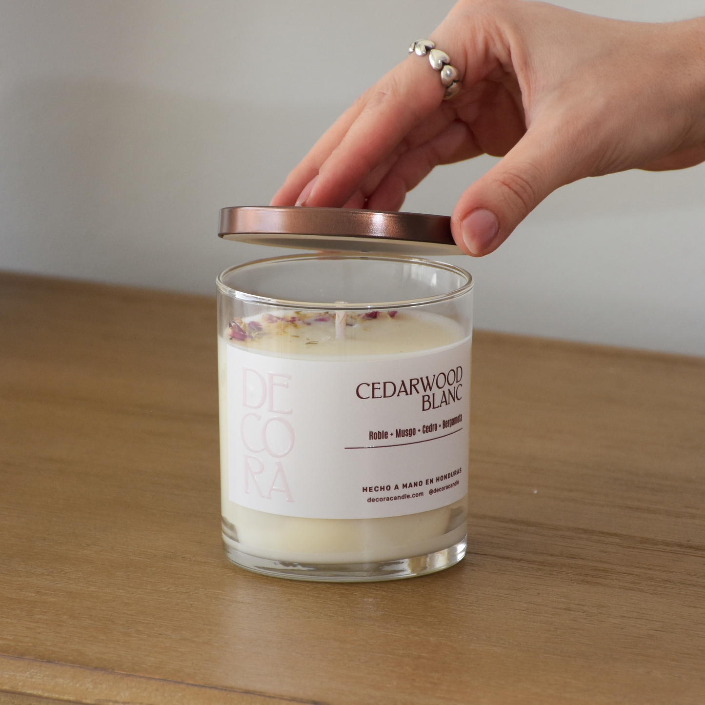 Cedarwood Blanc - Classic Candle